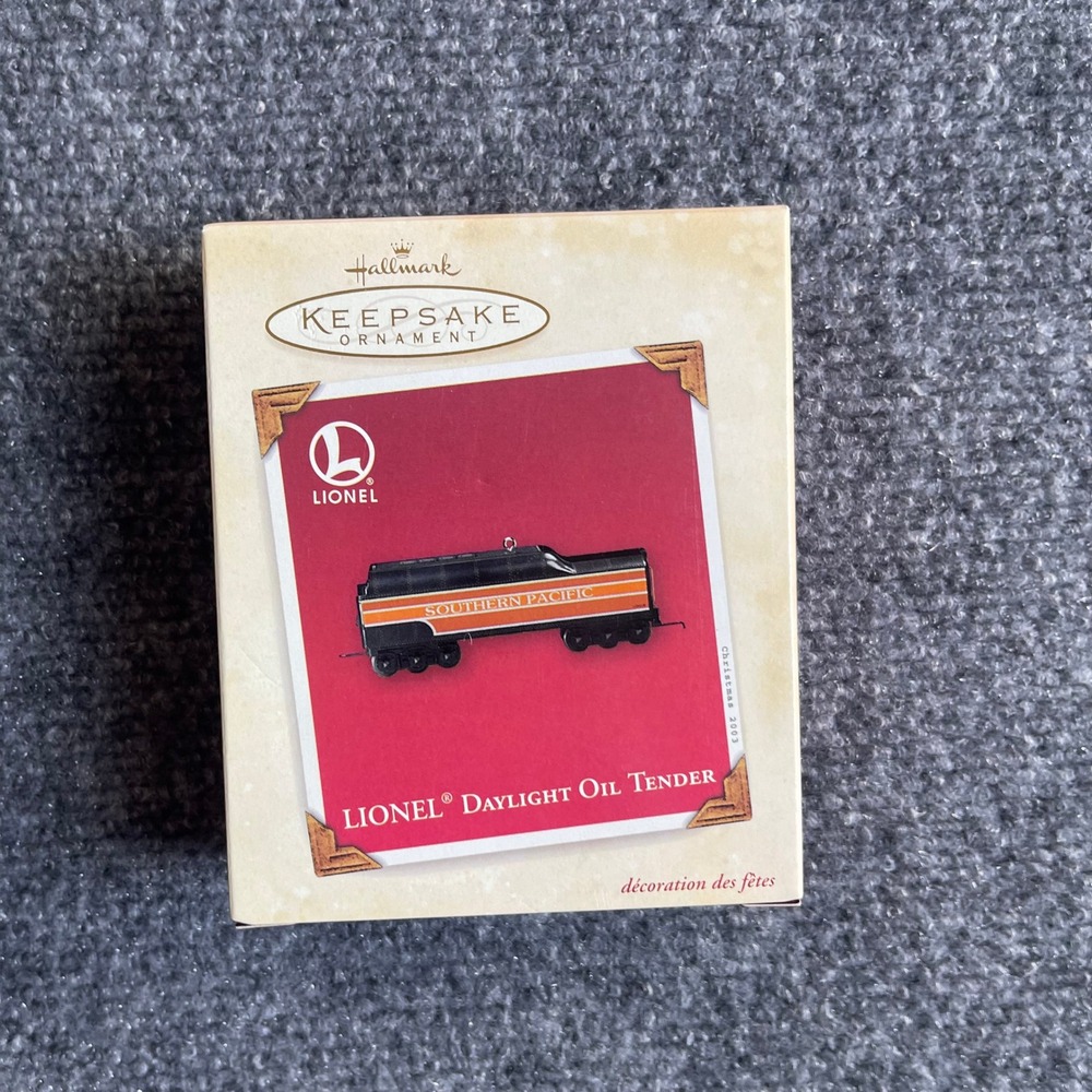 Hallmark Keepsake 2003 Lionel Daylight Oil Tender Die-Cast Ornament QXI8249
